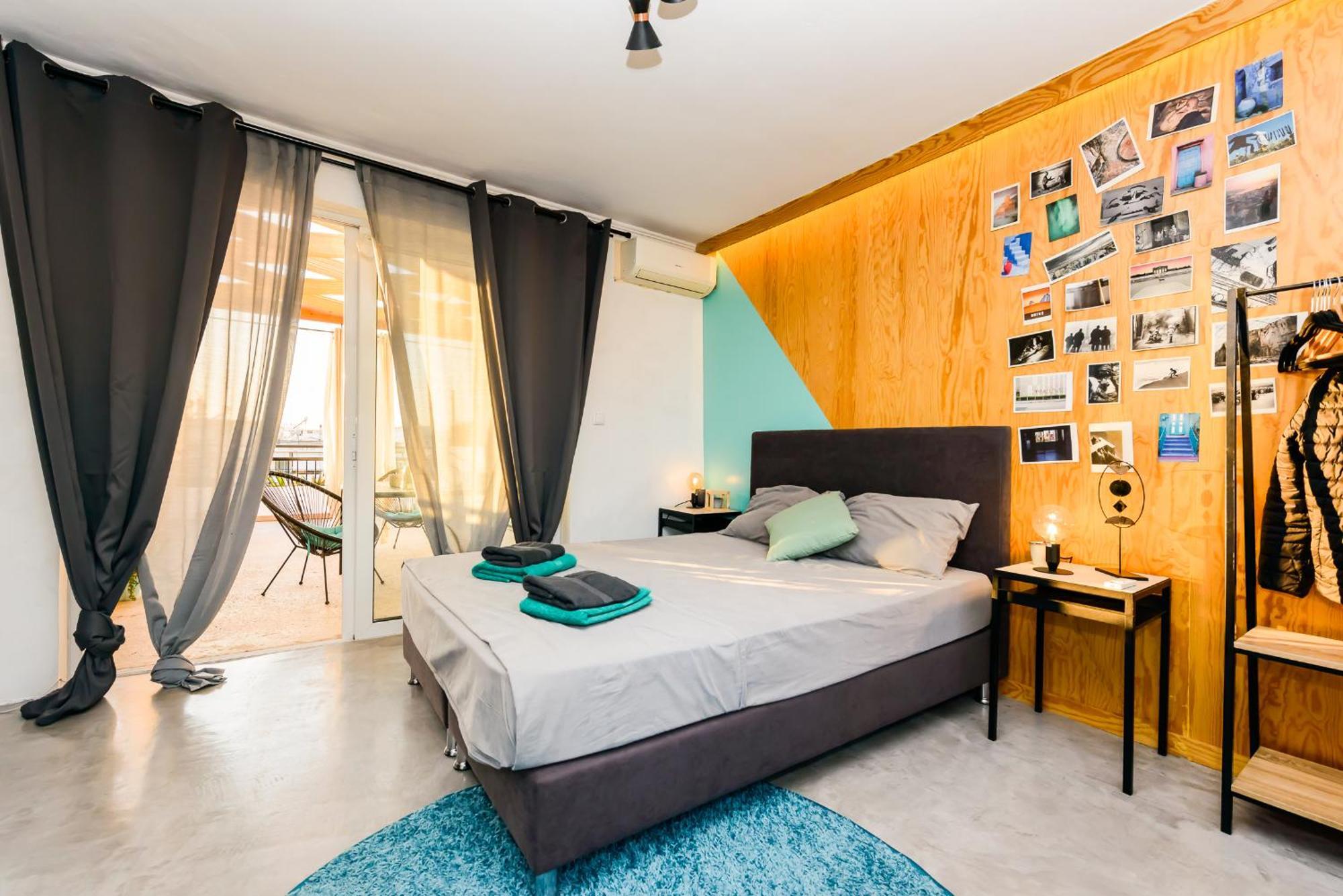 Lucy In The Sky With Diamonds Apartment กาลามาตา ภายนอก รูปภาพ