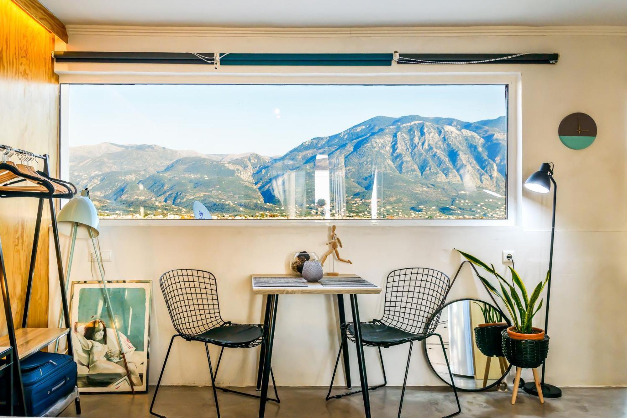 Lucy In The Sky With Diamonds Apartment กาลามาตา ภายนอก รูปภาพ
